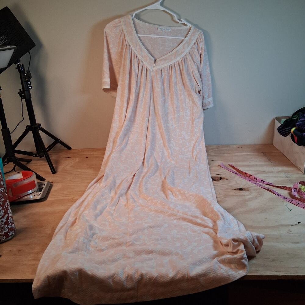 Komar Womens Vtg Nightgown Sz L Pink Bow Long Sleepshirt Short Sleeve